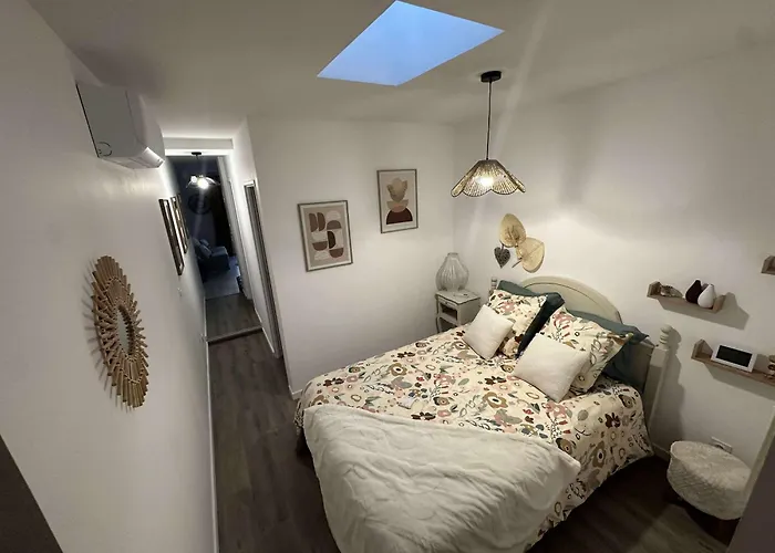 Cocon Independant Dans Villa, Idealement Situe Entre Sommieres, Montpellier Et Les Plages Palavas, Carnon 벨라그
